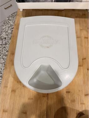 PetSafe 5 Meal Automatic Pet Feeder PFD11-13707 *